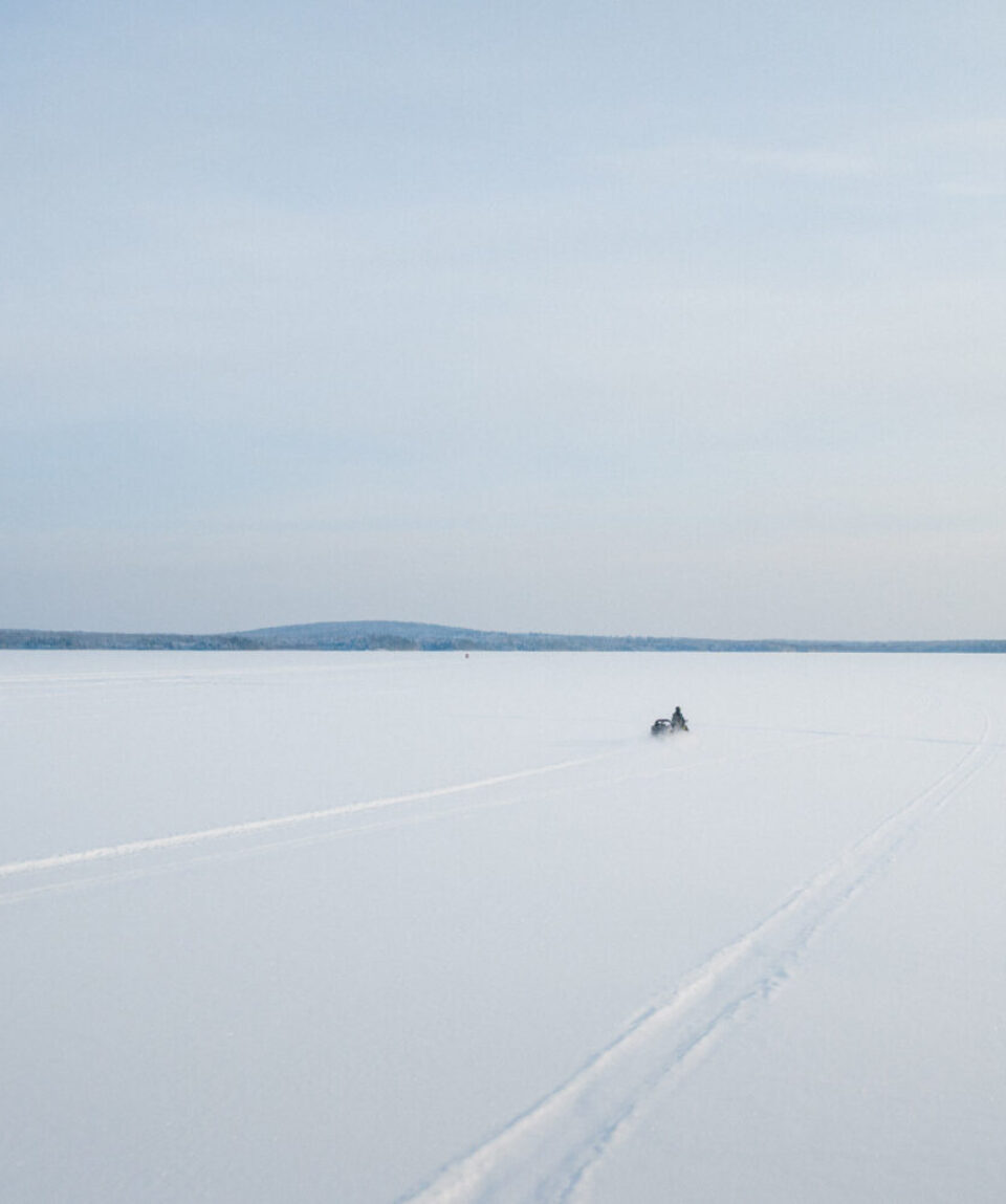 3-Hour-Snowmobiling-2