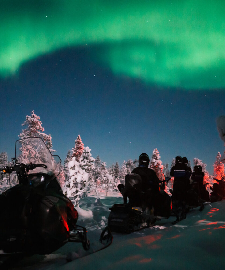 Northern-Lights-Snowmobile-Levi4