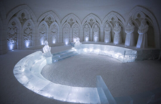 Snow Village Tour in Levi